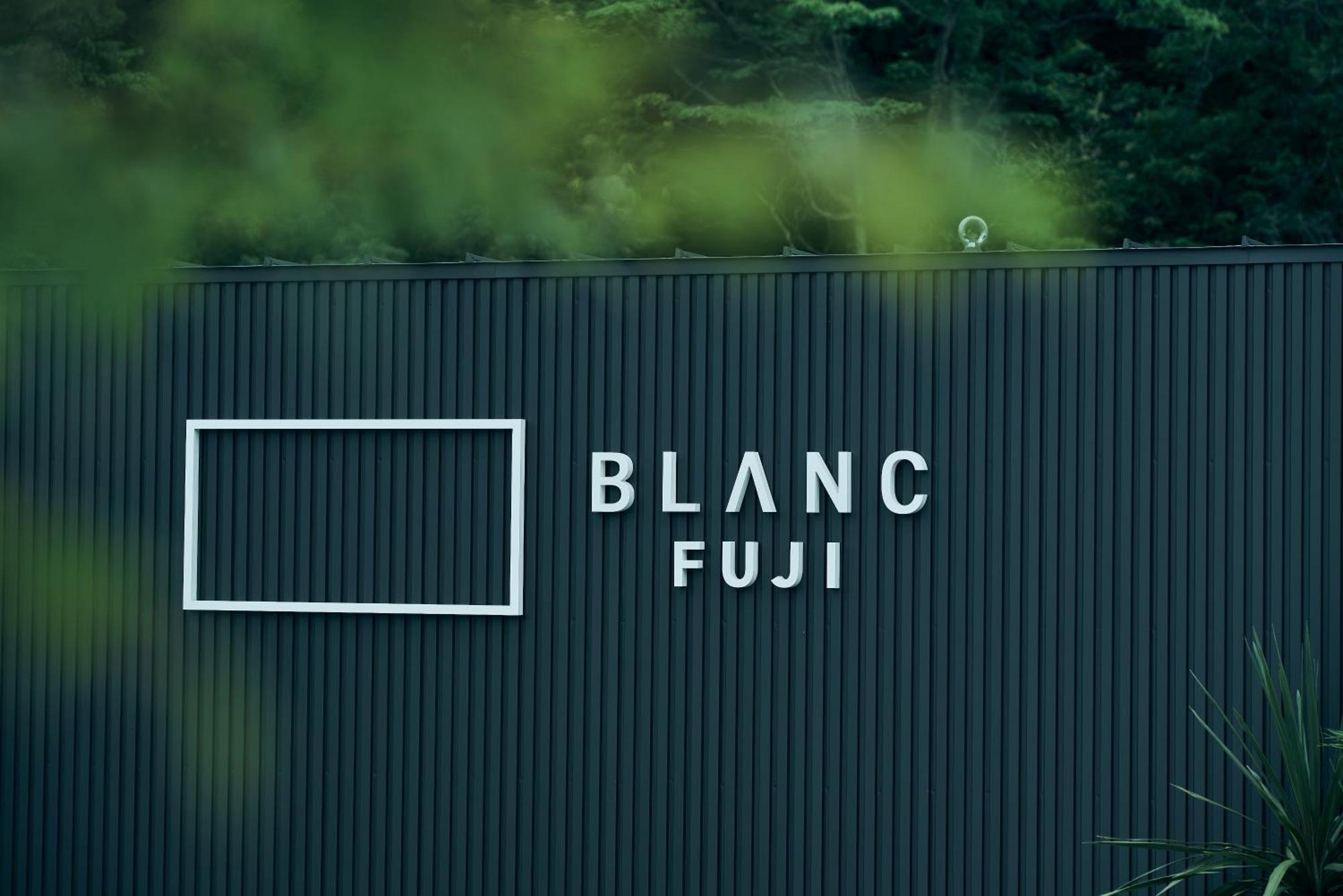 Blanc Fuji Hotel Fujiyoshida Buitenkant foto
